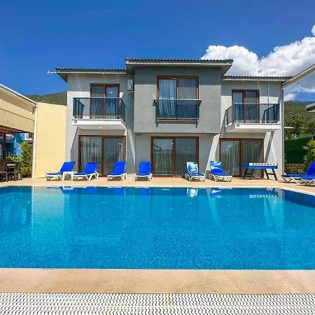 Star Villa, Oezel Havuzlu, Βίλα Φετιγιέ